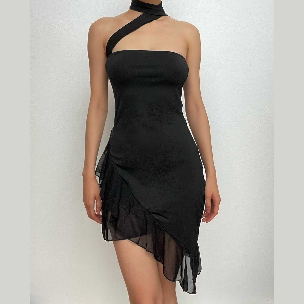 Backless short skirt ruffled halter neck dress Backless short skirt ruffled halter neck dress