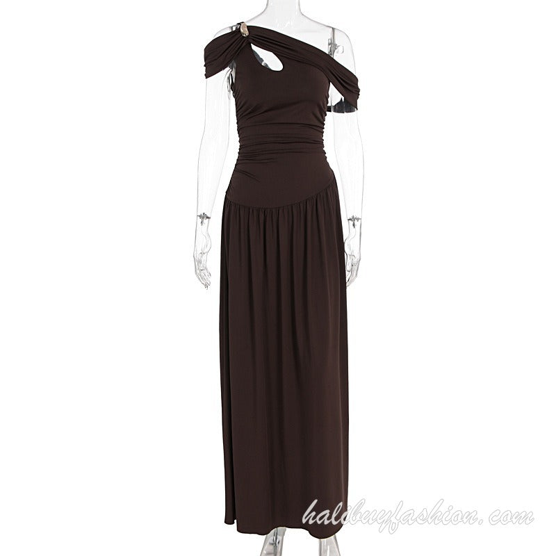 One shoulder ruched hollow out pleated solid o ring maxi dress - Halibuy - 9