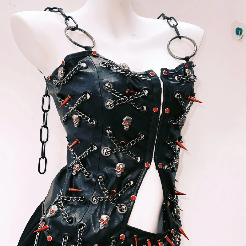 O ring rivet metal chain skull applique cami top  | Festival Outfits Women