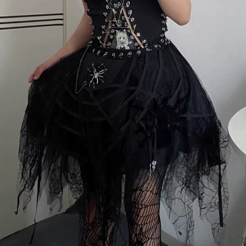 Hollow out v neck print metal chain cami bodysuit  | Festival Outfits Women