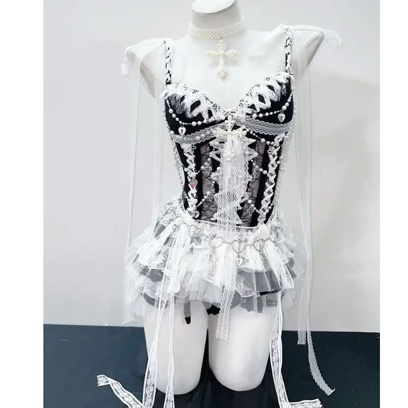 Sweetheart neck beaded lace hem ruffle cami top  | Festival Outfits Women
