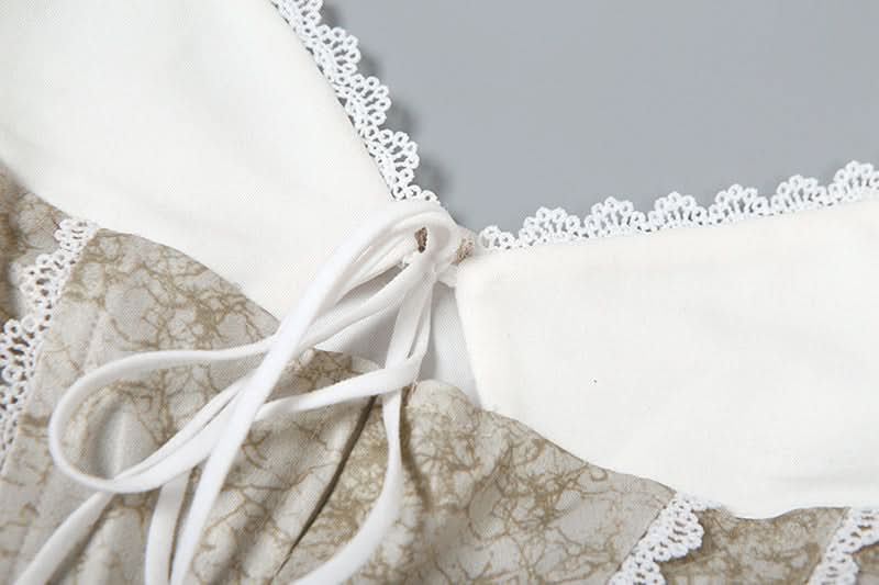 V neck lace hem self tie cami top  | Festival Outfits Women
