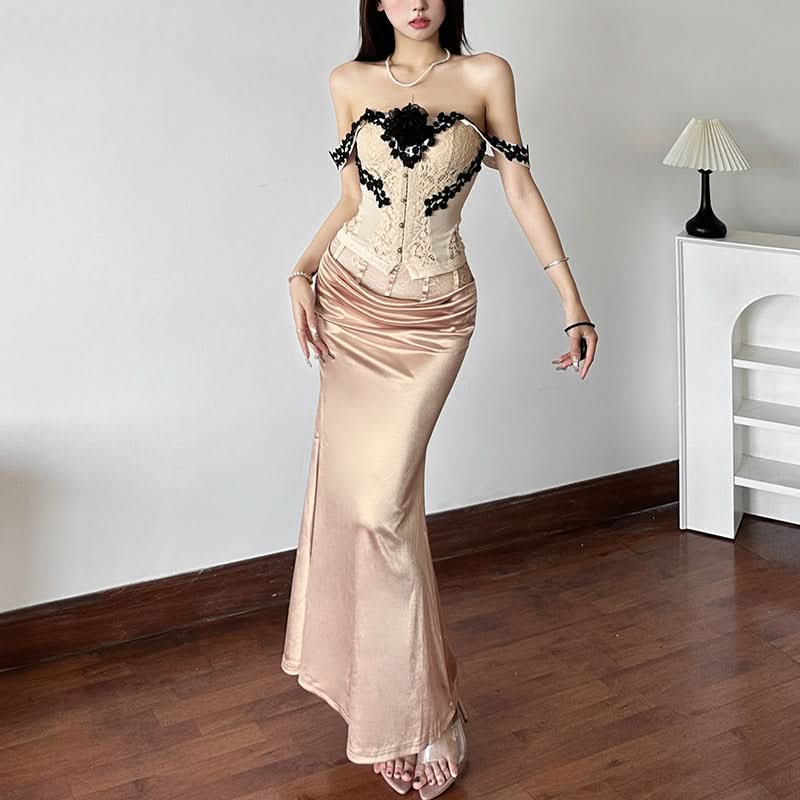 Off shoulder flower applique button top  | Festival Outfits Women