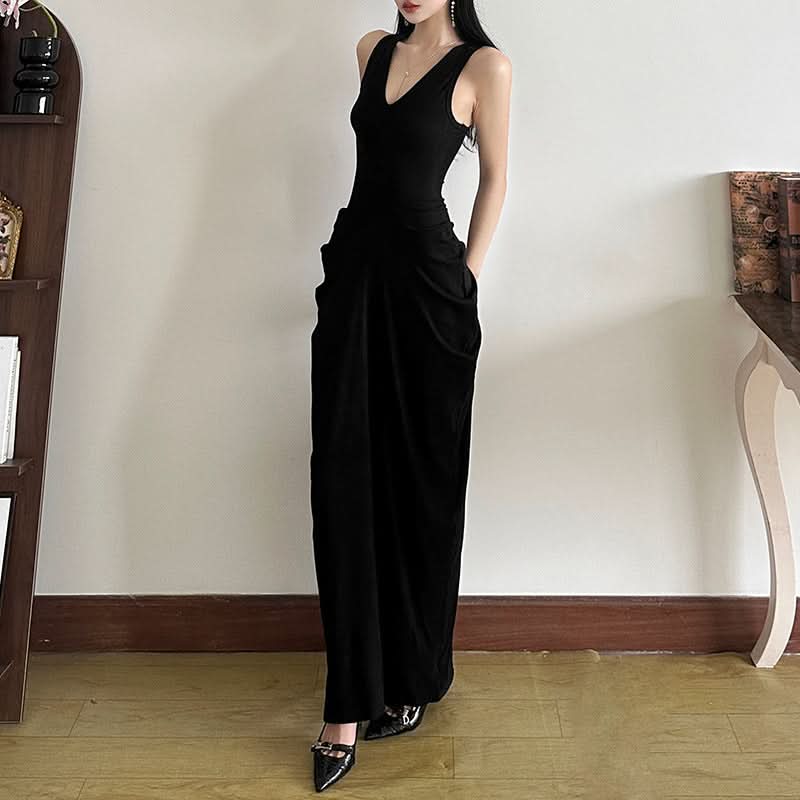 V neck sleeveless ruched solid maxi dress  | Festival Outfits Women