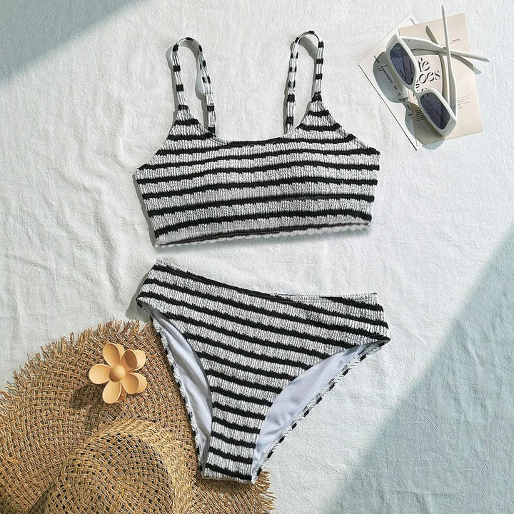 Striped print u neck self tie bikini swimwear
