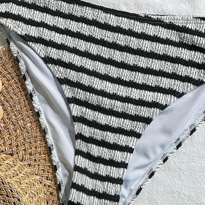 Striped print u neck self tie bikini swimwear