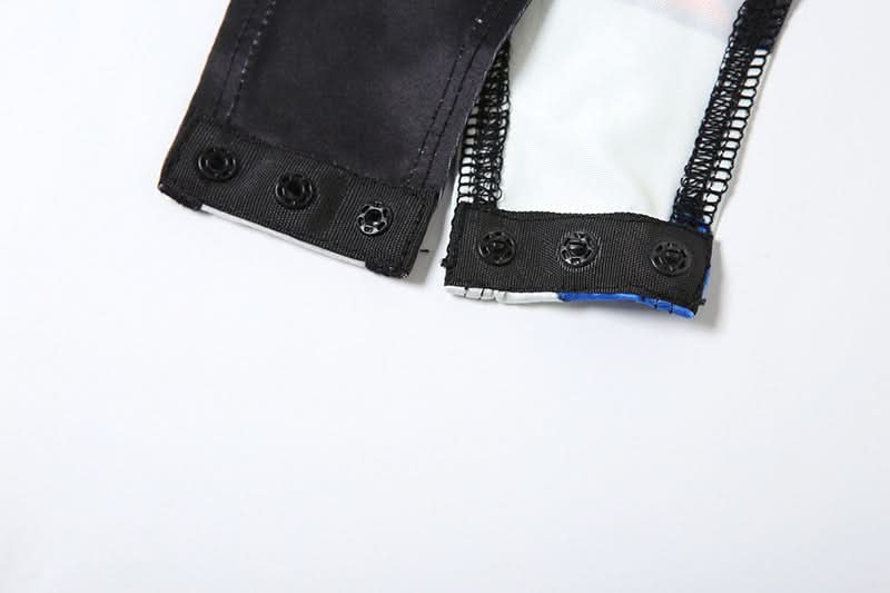 V neck portrait print button cami bodysuit  | Festival Outfits Women