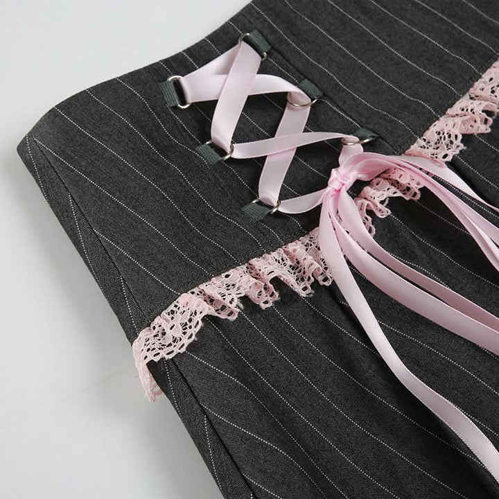 A line pleated lace hem zip-up ribbon mini skirt  | Festival Outfits Women