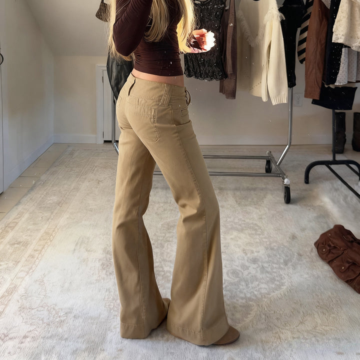 Button pocket wide leg low rise jeans  | Festival Outfits Women