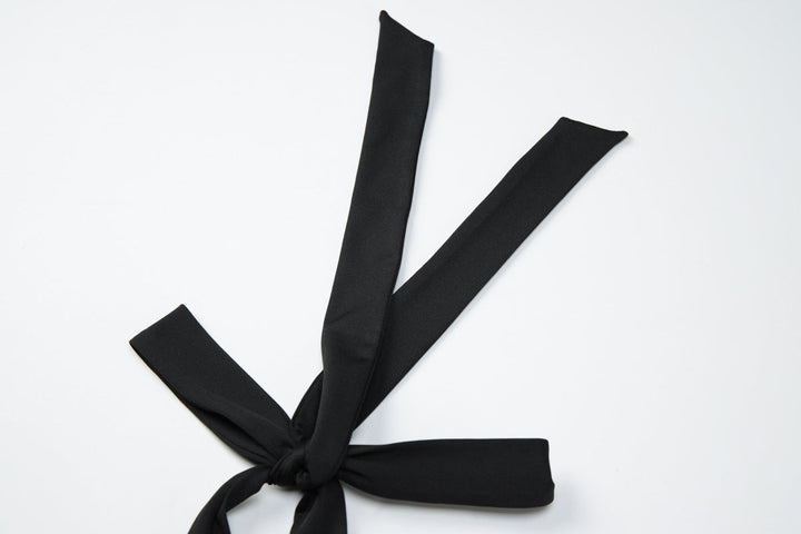 Hollow out self tie halter backless top