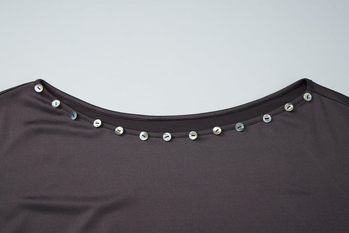 Short sleeve irregular button applique mini dress