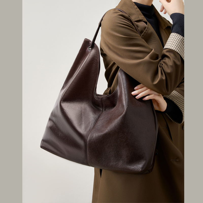 THE FLUID SLOUCH TOTE - Halibuy - 10