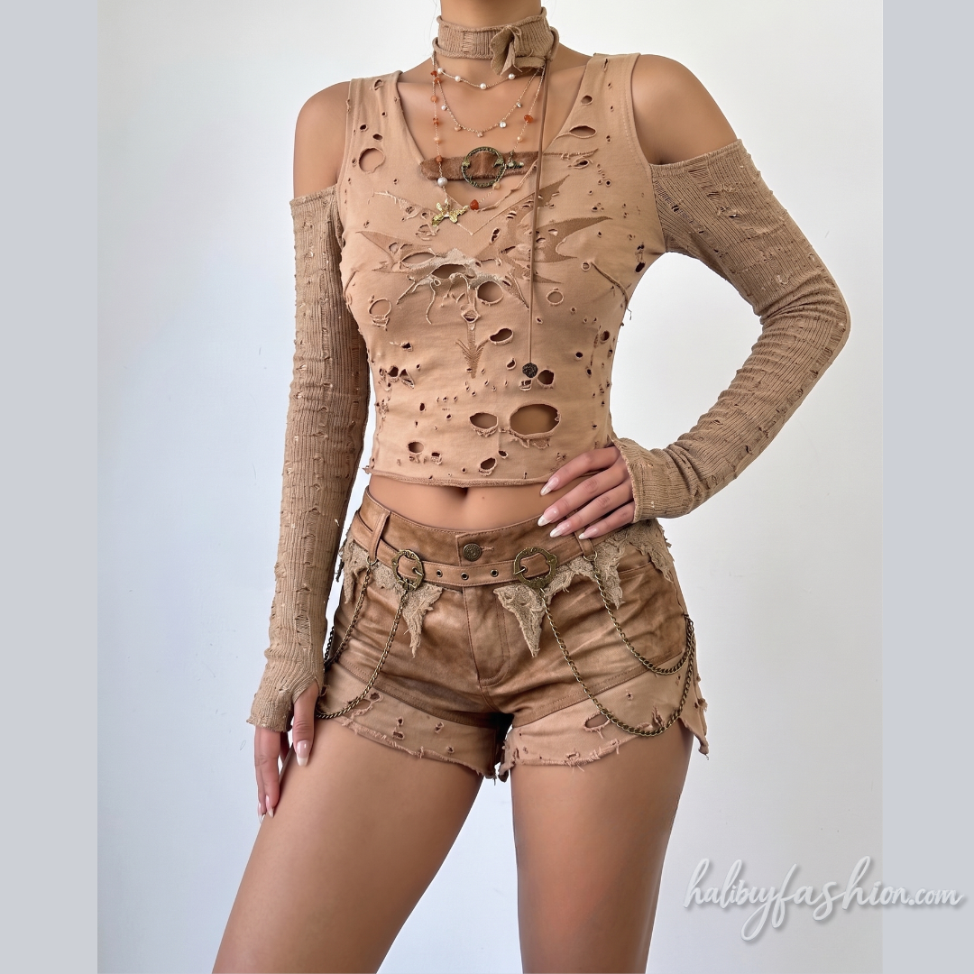 Ripped metal chain button PU leather short pant