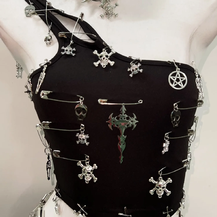 One shoulder cross applique backless top  | Festival Outfits Women