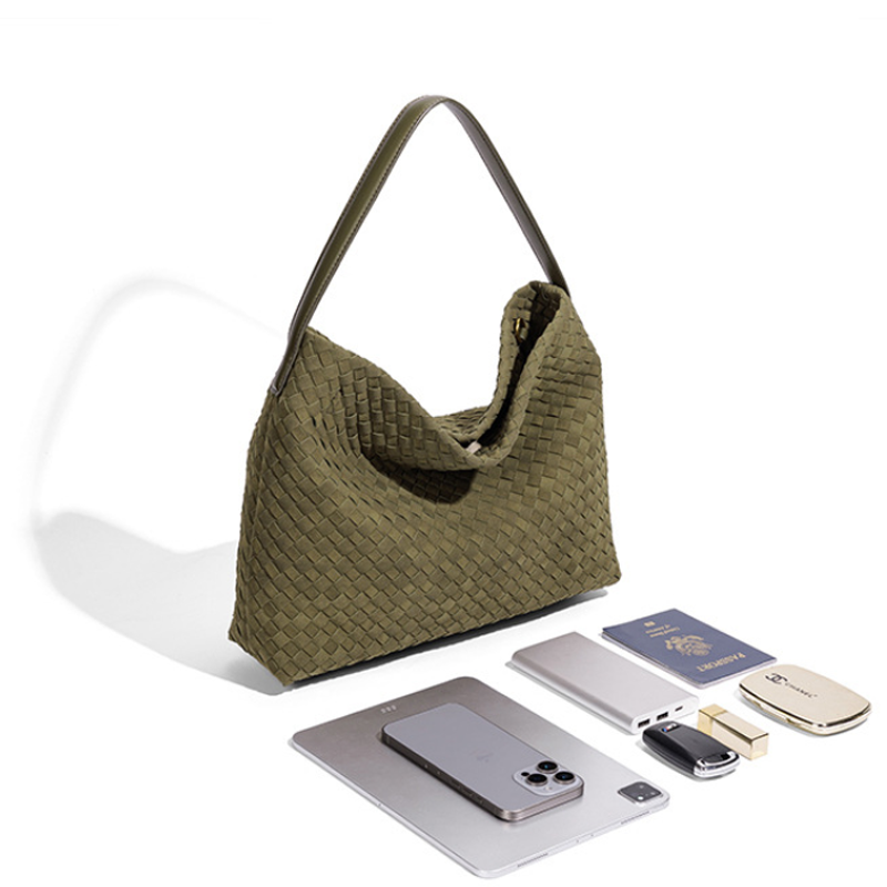 THE SOFT FOLD HOBO - Halibuy - 24
