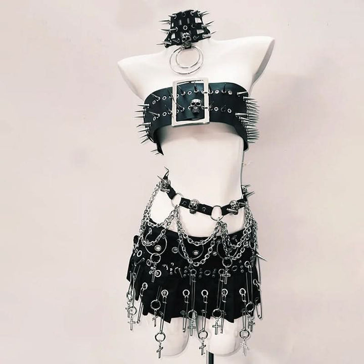 Skull applique rivet waist chain top  | Festival Outfits Women