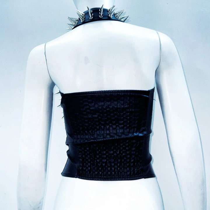 Turnover collar zip-up o ring rivet applique halter top