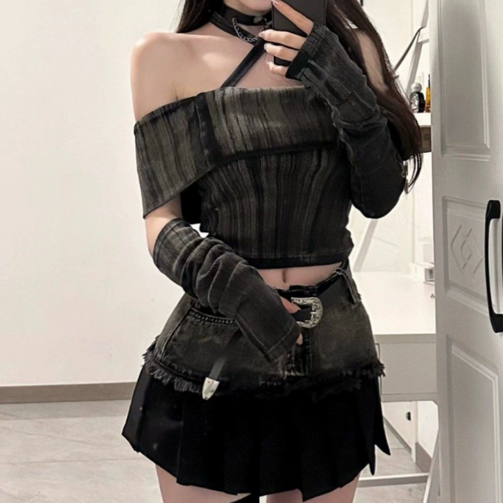 Off shoulder denim raw hem mini skirt set  | Festival Outfits Women