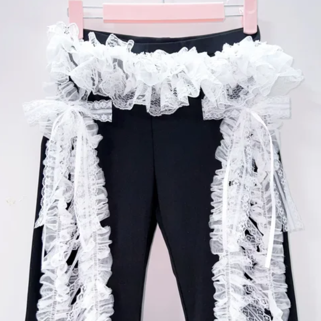 Ruffle lace hem slit pant  | Festival Outfits Women