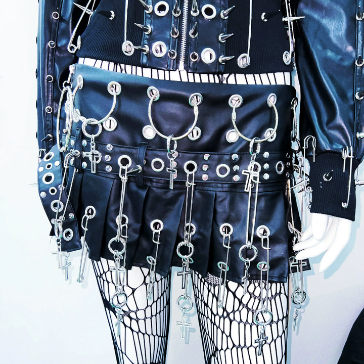 Zip-up o ring long sleeve rivet applique top  | Festival Outfits Women