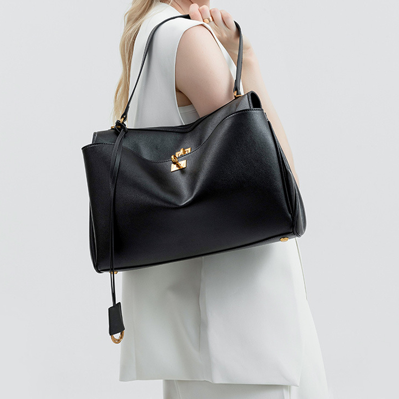 THE TRI-COMPARTMENT EXECUTIVE FLAP BAG - Halibuy - 3