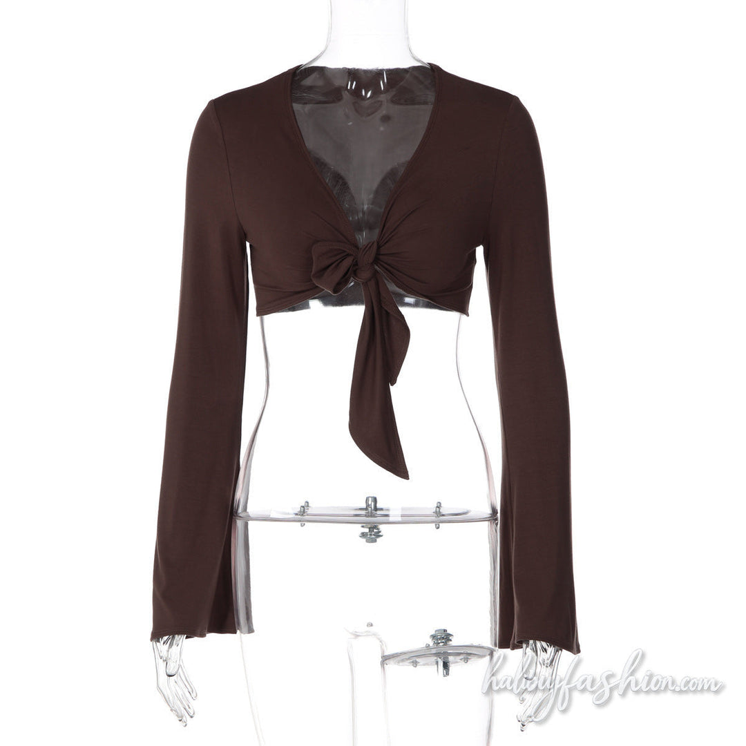 Long sleeve self tie v neck solid crop top