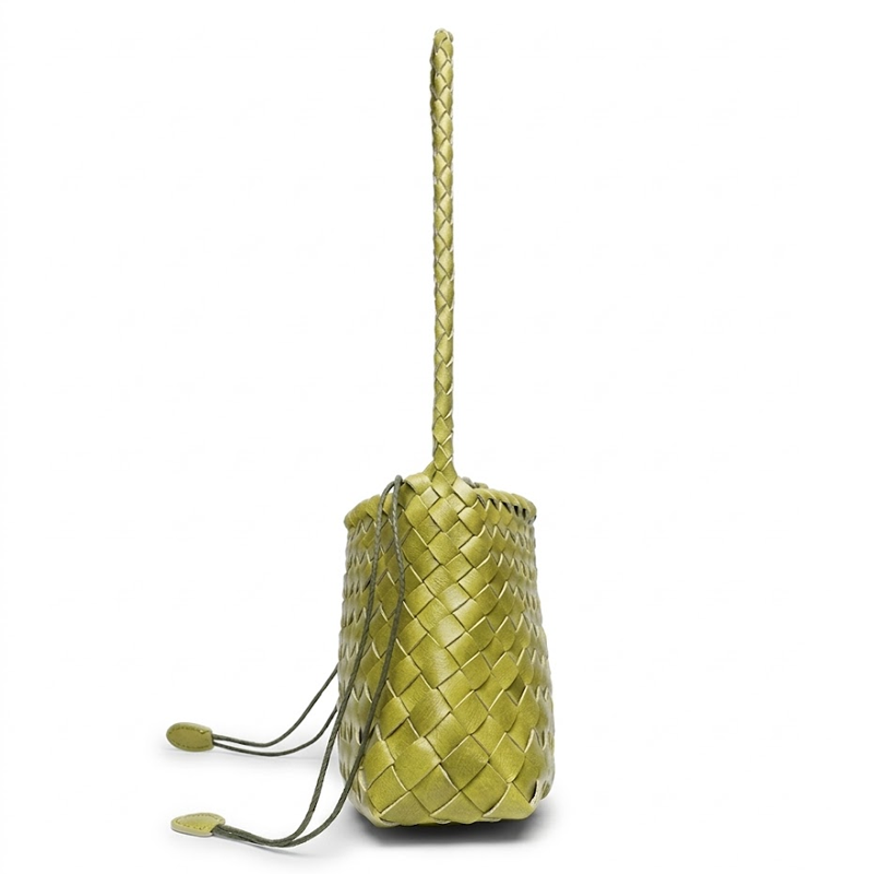 THE ADAPTABLE BASKET TOTE - Halibuy - 24