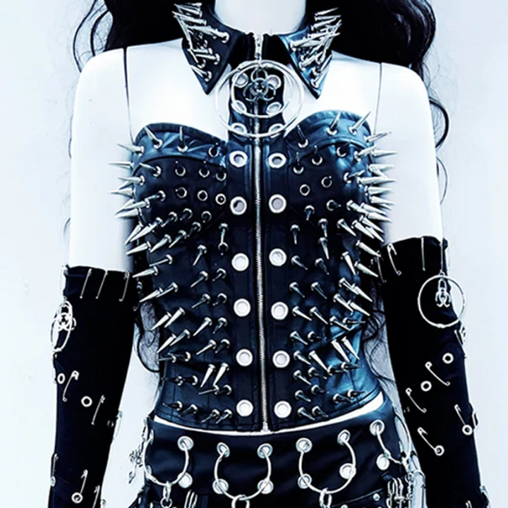 Turnover collar zip-up o ring rivet applique halter top