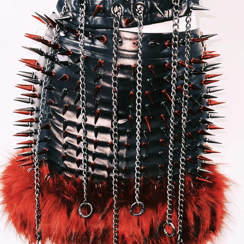 Metal chain o ring feather rivet applique top  | Festival Outfits Women