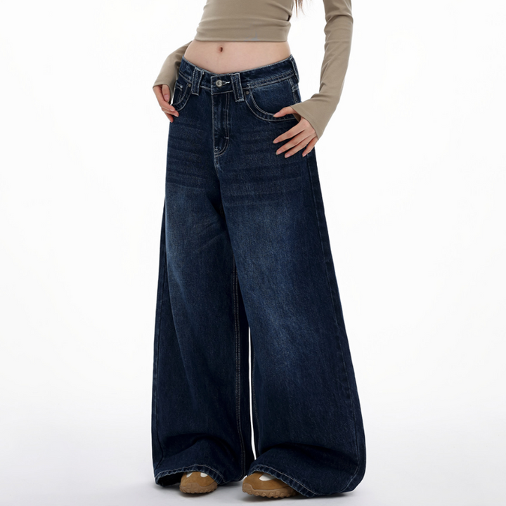 Medium wash pocket button low rise wide leg | Baggy Low Rise Jeans