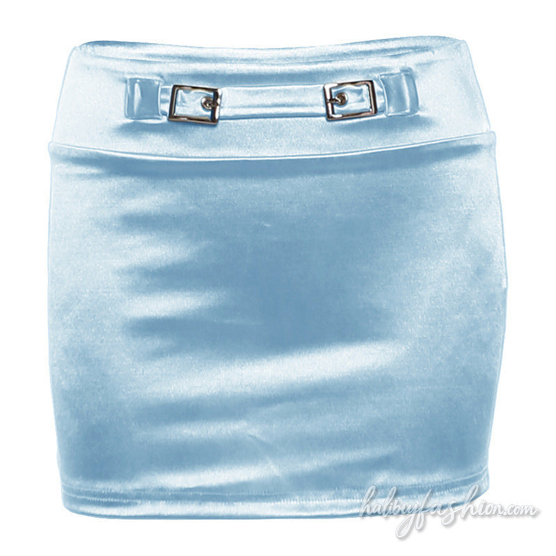 Metallic buckle solid mini skirt