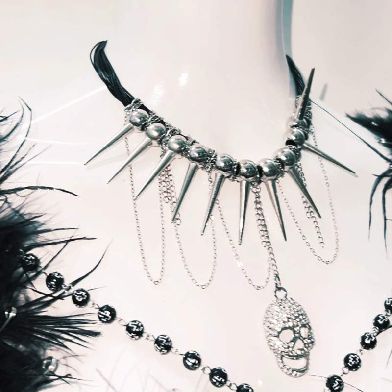 Feather metal chain beaded v neck cami top  | Festival Outfits Women