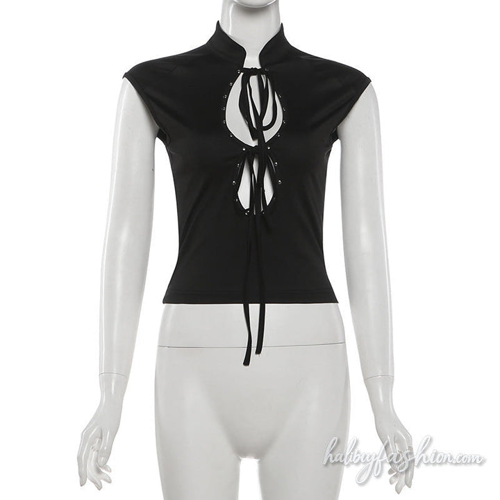 Self tie hollow out sleeveless solid top