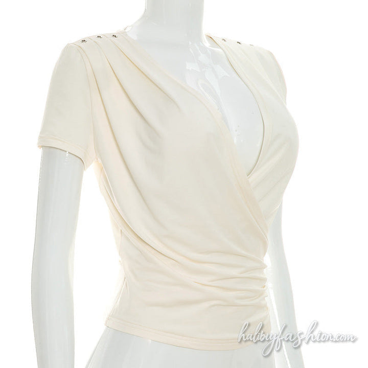 Short sleeve v neck ruched solid top