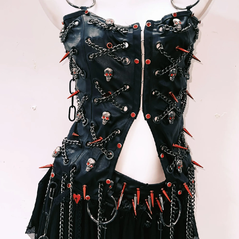 O ring rivet metal chain skull applique cami top  | Festival Outfits Women