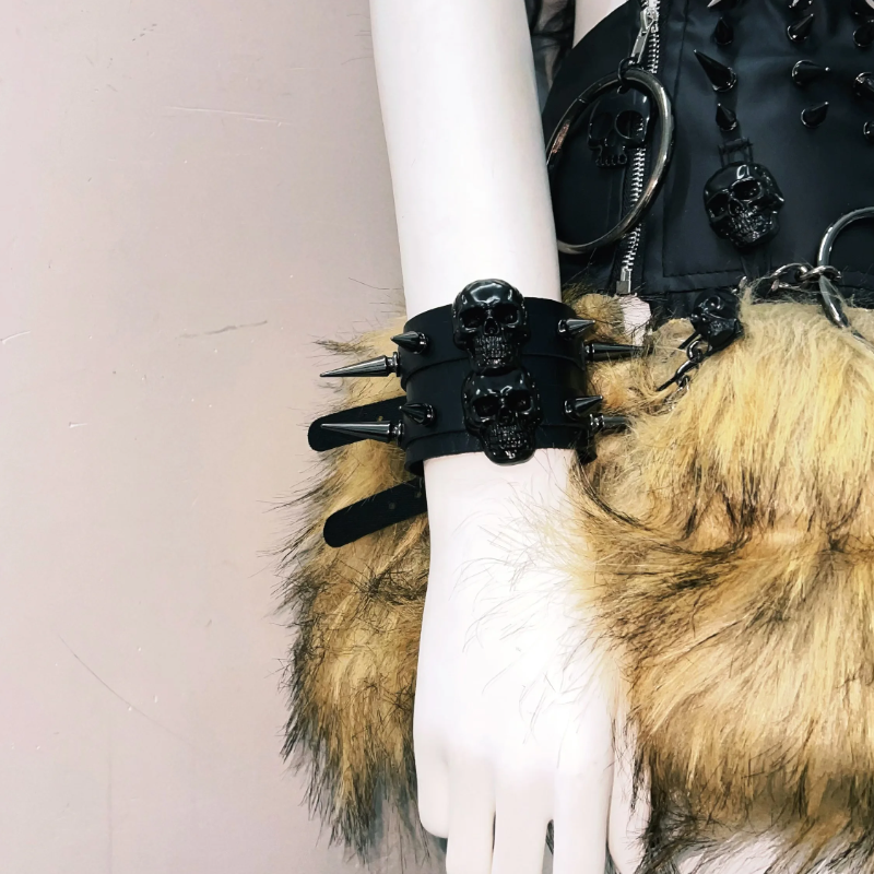 Fluffy o ring skull applique backless tube top  | Festival Outfits Women