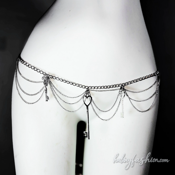 Metal chain halter hollow out cross applique top