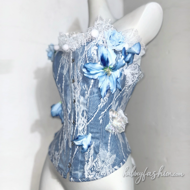 Lace hem flower applique button tube top