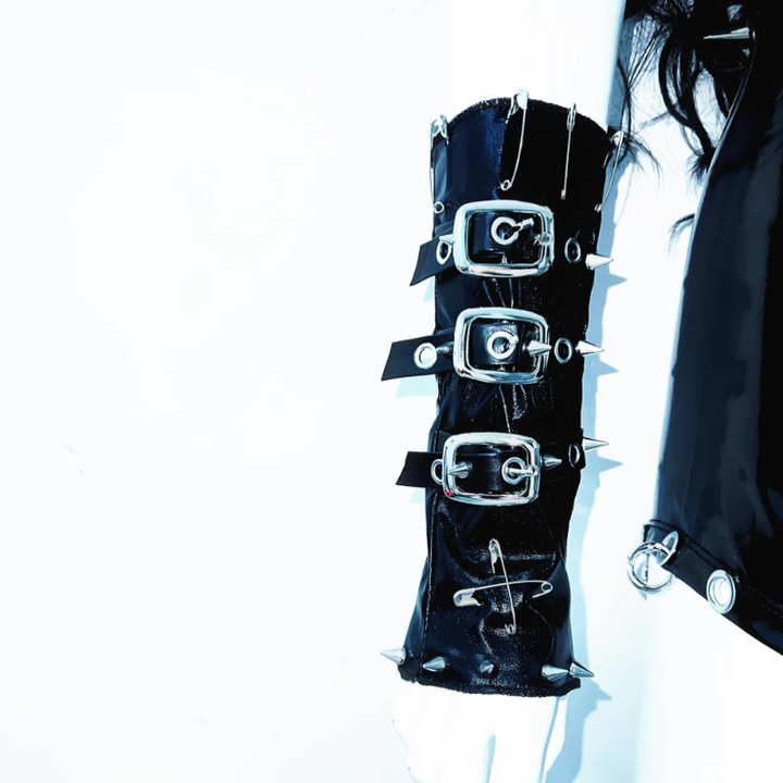 PU leather zip-up o ring rivet applique tube top