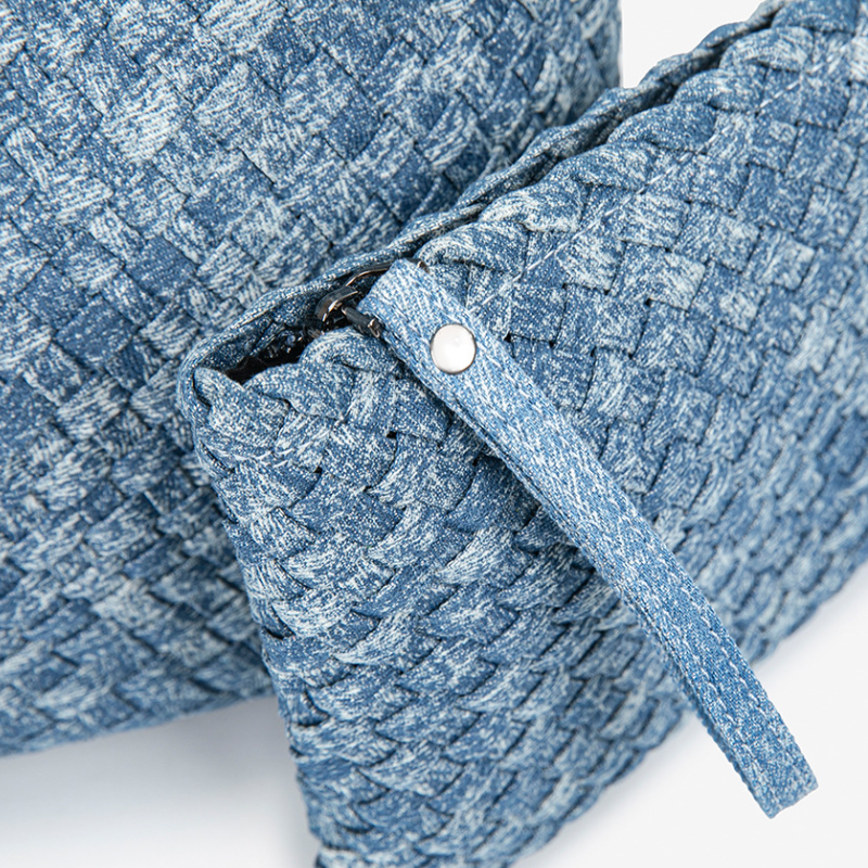 THE DENIM BLOCK VOLUME TOTE - Halibuy - 2