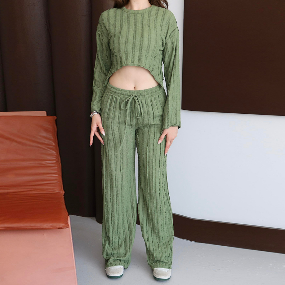 Long sleeve crewneck crop pant set  | Festival Outfits Women