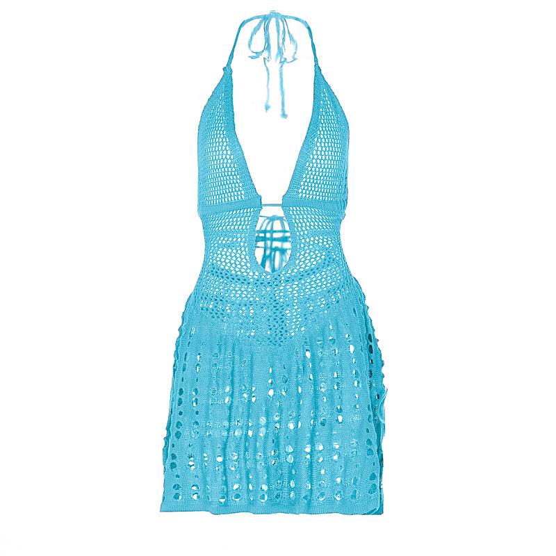 Riga mai zurfi mai kama da V wacce aka saka a wuyan Halter | Kayan Biki na Mata