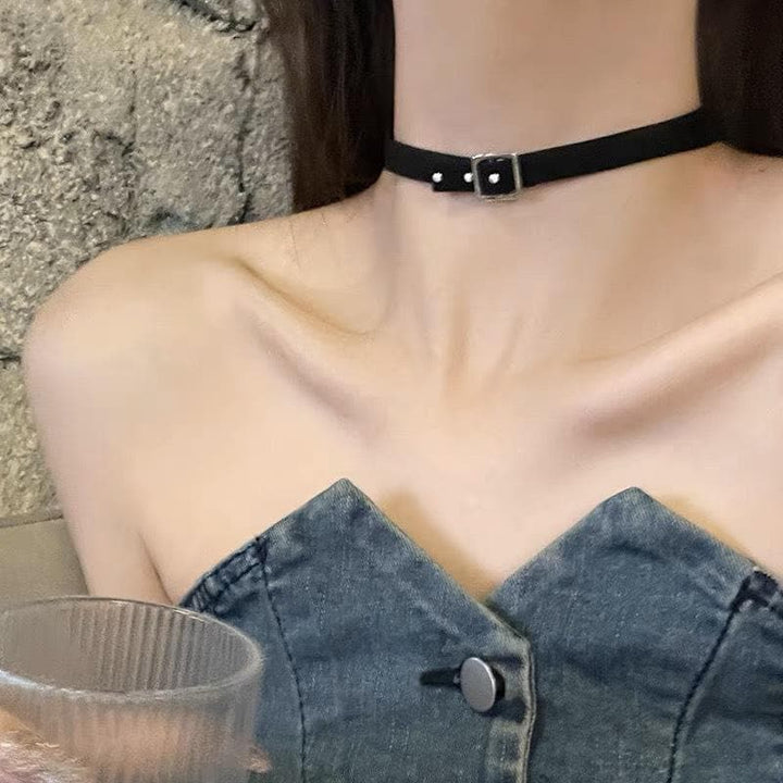 Buckle heart chain choker necklace  | Festival Outfits Women