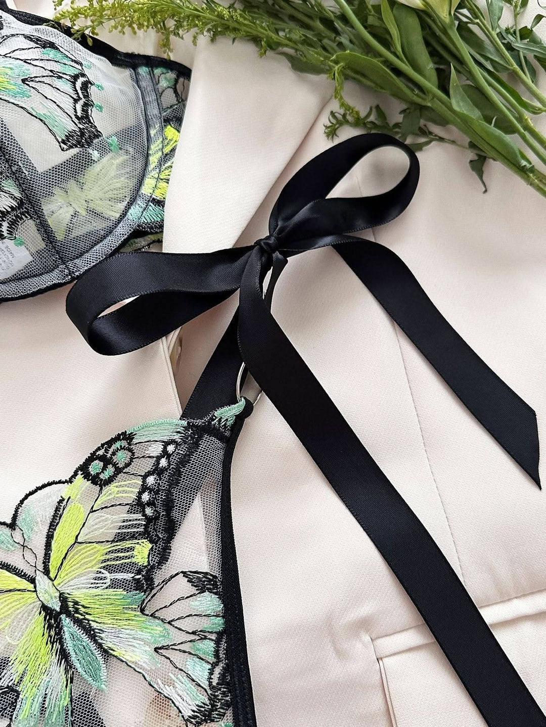 Sweetheart neck butterfly embroidery lingerie set  | Festival Outfits Women