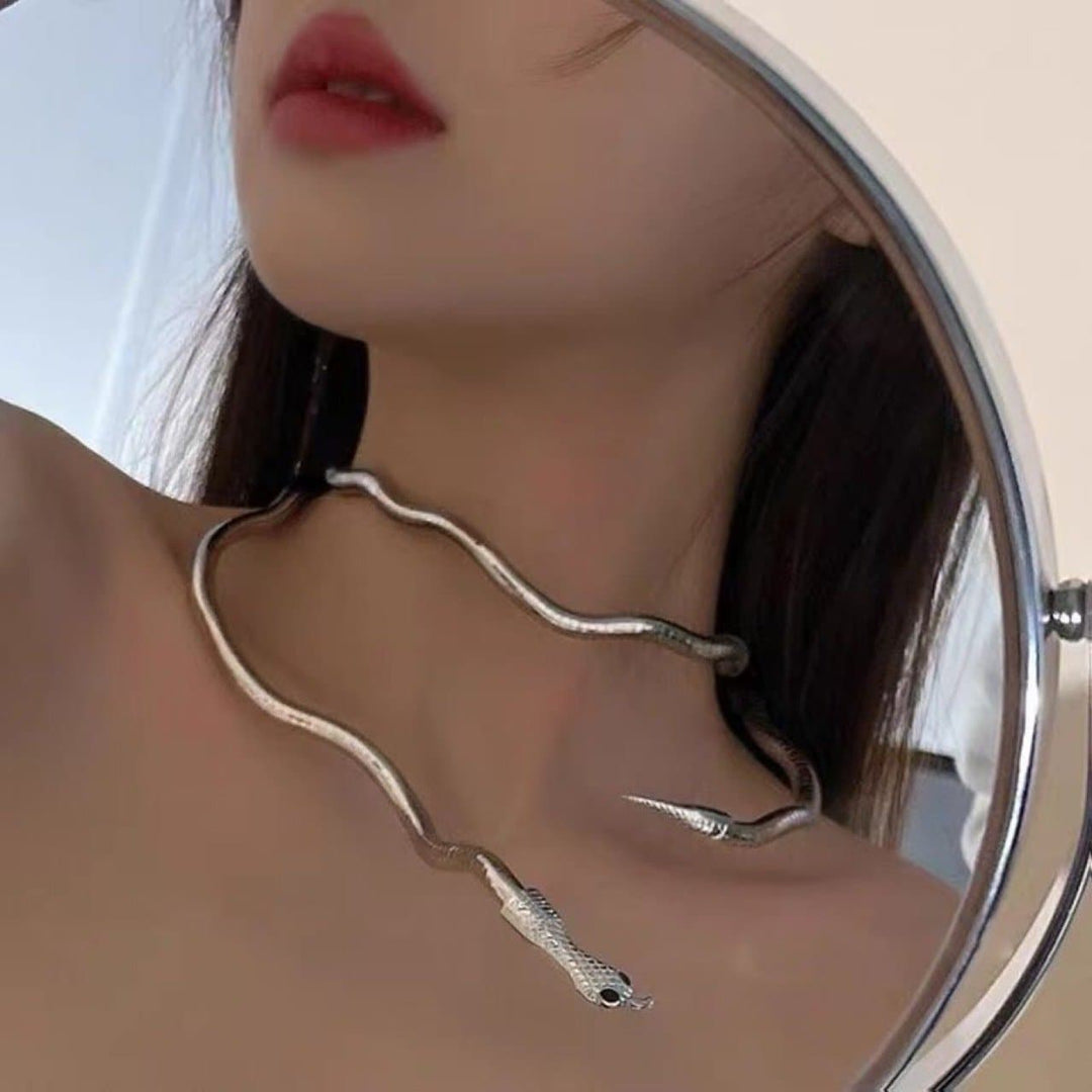Snake decor rhinestone choker necklace  | Festival Outfits Women