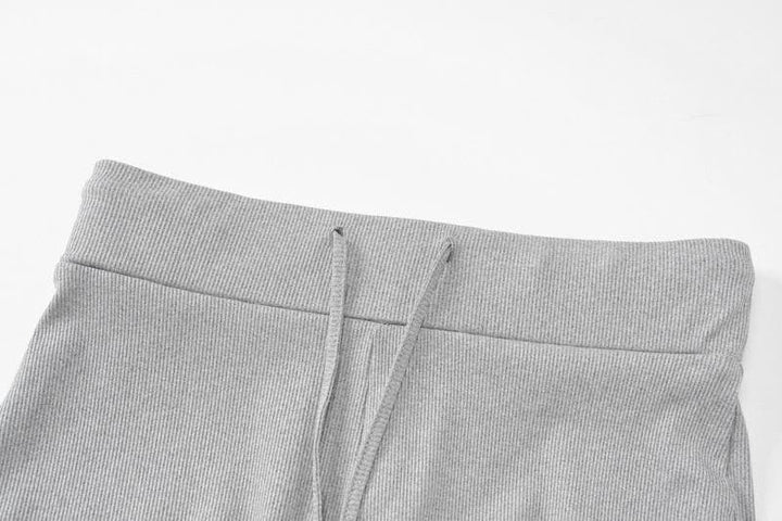 Saitin gajeren wando mai ɗaure da aka yi da crewneck | Kayan Biki na Mata