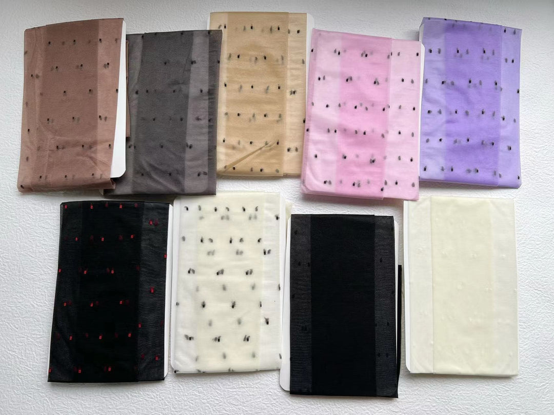 Takalman maza masu sheƙi na Polka dot | Kayan Biki na Mata