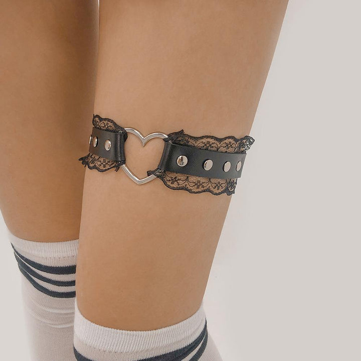 Heart decor PU leather lace hem thigh chain  | Festival Outfits Women