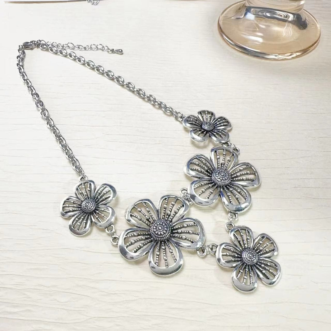 Flower hollow out pendant necklace  | Festival Outfits Women