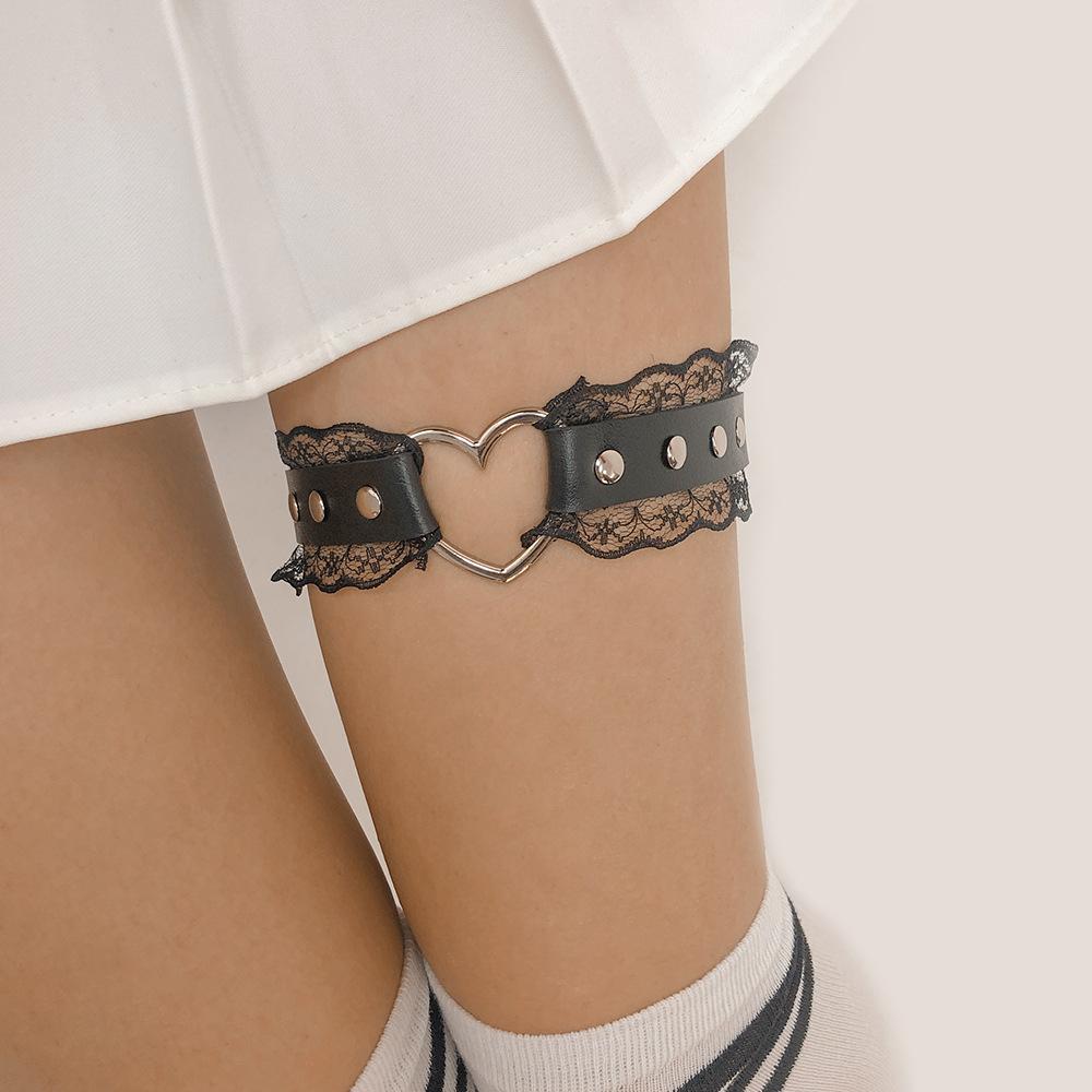 Heart decor PU leather lace hem thigh chain  | Festival Outfits Women